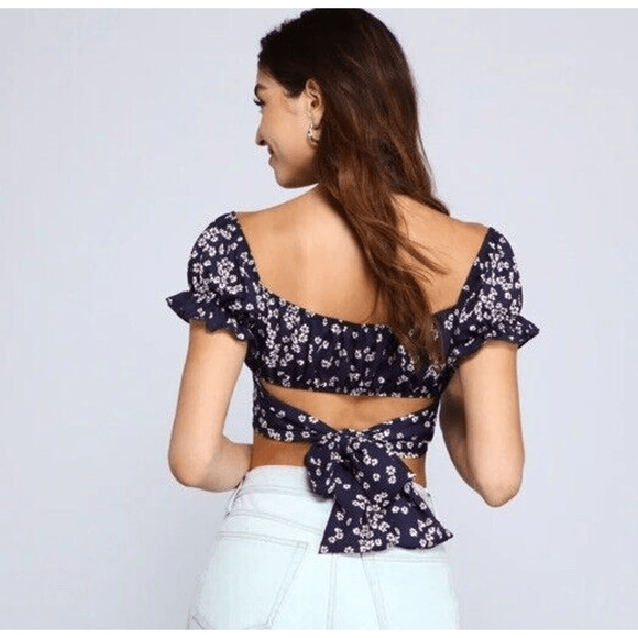 Windsor So Fab Ditzy Floral Crop Top Puff Sleeves Tie Back L GUC - Picture 2 of 13